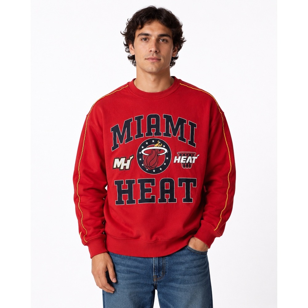 Miami Heat NBA Men's XL Red Crewneck Sweatshirt Graphic Pullover Yellow Piping